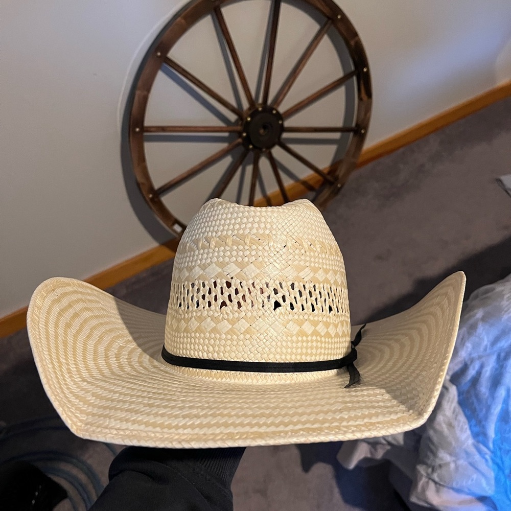 7 1/8 American Hat Co